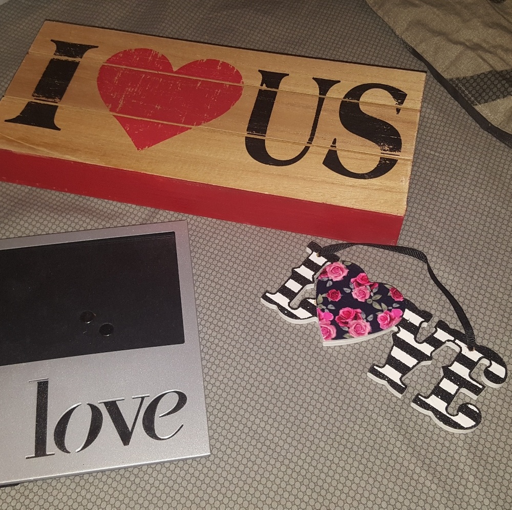 Love Bundle - Picture 2 of 3